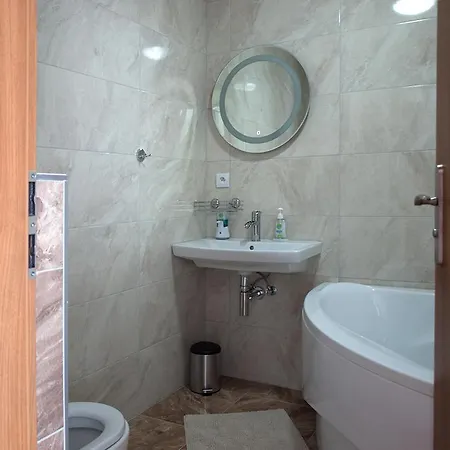 Malina Guest house *